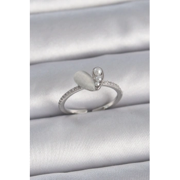 ÇOK SATAN Pirinç Gümüş Renk Ayarlanabilir Zirkon Taşlı İncili Beyaz Mineli Kalp Model Kadın Yüzük