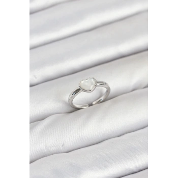 ÇOK SATAN Pirinç Gümüş Renk Kalpli Kadın Yüzük