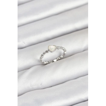 ÇOK SATAN Pirinç Gümüş Renk Kalpli Model Kadın Yüzük