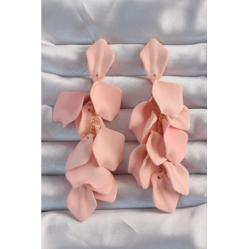 ÇOK SATAN Pirinç Pudra Renk Sallantılı Yaprak Model Küpe