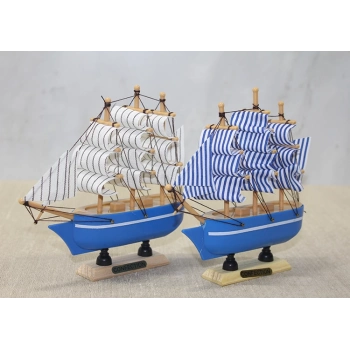 ÇOK SATAN Plastik Gemi Model 2