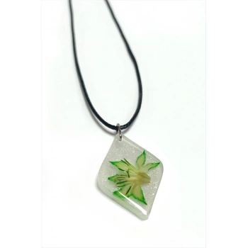 ÇOK SATAN Tesbih Çiçeği Baklava Dilimli Epoksi Kolye