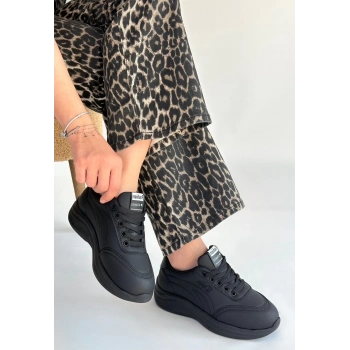 ÇOK SATAN Yejja Siyah Cilt Bağcıklı Spor Ayakkabı