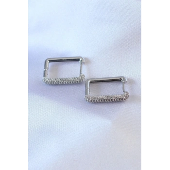 Gümüş Renk Kare Model Zirkon Taşlı Pirinç Kadın Küpe