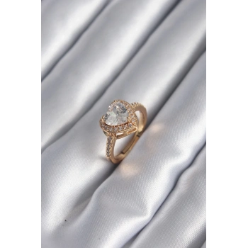 Pirinç Gold Renk Zirkon Taşlı Kalp Charm Model Kadın Yüzük