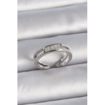 Pirinç Gümüş Renk Ayarlanabilir Sıralı İncili Zirkon Taşlı Kadın Yüzük