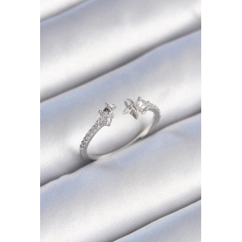 Pirinç Gümüş Renk Zirkon Taş Detay Yıldız Model Kadın Yüzük