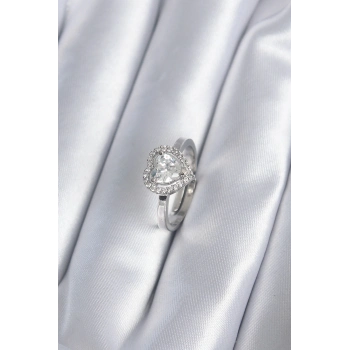 Pirinç Gümüş Renk Zirkon Taşlı Kalp Charm Model Kadın Yüzük