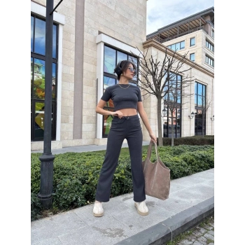 TAVSİYE EDİLEN GÜVENLİ SATICI Bol paça pantolonlu alt üst takım