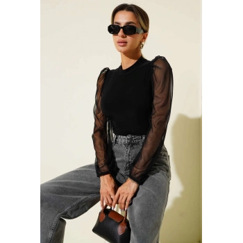 TAVSİYE EDİLEN GÜVENLİ SATICI Dik yaka tül kollu bluz siyah t3066