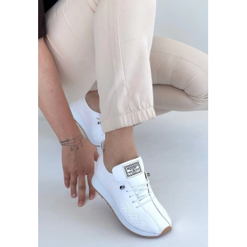 TAVSİYE EDİLEN GÜVENLİ SATICI Fiert Beyaz Cilt Bağcıklı Spor Ayakkabı