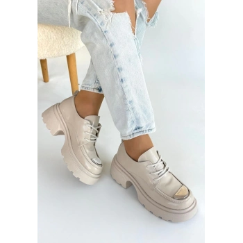 TAVSİYE EDİLEN GÜVENLİ SATICI Kiya Bej Rugan Dolgu Topuk Oxford Ayakkabı