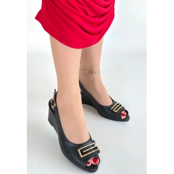 TAVSİYE EDİLEN GÜVENLİ SATICI Mamba Siyah Cilt Dolgu Topuk Ayakkabı