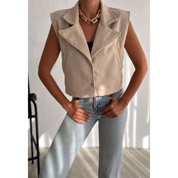 TAVSİYE EDİLEN GÜVENLİ SATICI Önü çıtçıtlı cepli kaşe yelek bej f2253