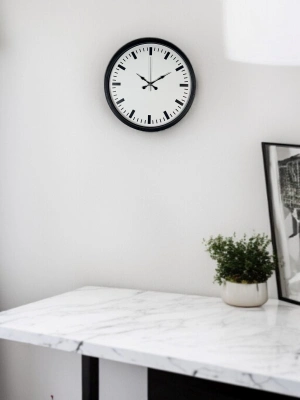 ® 36 Cm Siyah Sade Standart Duvar Saati