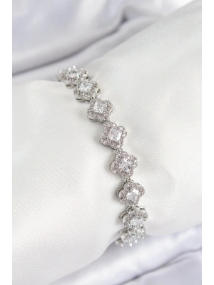 BFS Pirinç Zirkon Taşlı Yonca Baget Model Gümüş Renk VIP Seri Kadın Bileklik