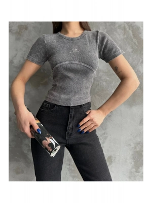 Nakis Islemeli Asit Yikamali Bluz – Uygun Fiyatlı, Hızlı Kargo, Trend Ürün - Şık Tasarım - Şık Ta...