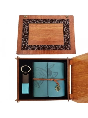 Ahşap Kutulu Mavi Deri Defter ve Anahtarlık Set