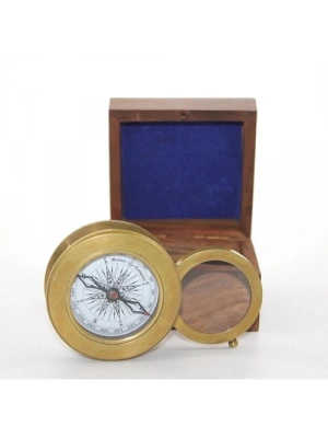 Ahşap Kutulu Pirinç Mercekli Pusula Model 1