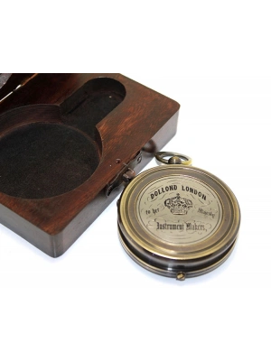 Ahşap Kutulu Üzeri Desenli Pirinç Pusula