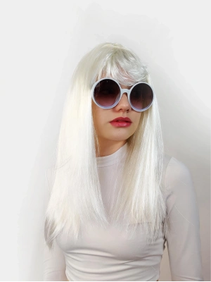 Beyaz Renk Uzun Düz Parti Peruğu