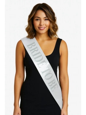 Beyaz Saten Üzerine Kalın Gümüş Bride To Be Kuşağı