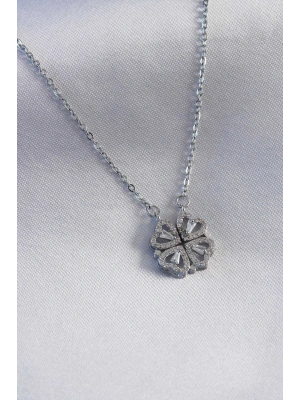 ® 316L Çelik Gümüş Renk Açılır Yonca Model Kadın Kolye