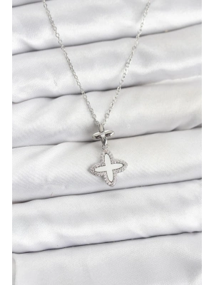 ® 316L Çelik Zincir Gümüş Renk 4 Yapraklı Yonca Model Zirkon Taşlı Kadın Kolye