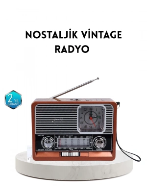 ® Dekoratif Vintage Radyo – Klasik Görünüm, Modern Fonksiyon ve Uzun Ömürlü Kullanım