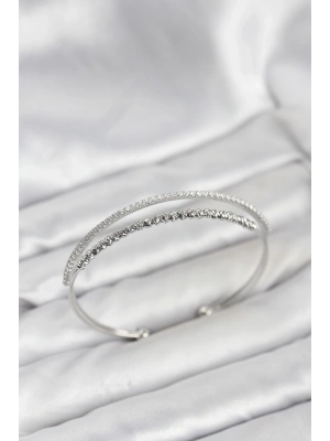 ® Dorika Model Pirinç Gümüş Renk Kadın Bileklik