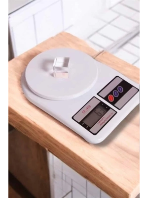 ® Kompakt Tasarım ve Tek Tuşla Sıfırlama Özelliğiyle Kullanımı Kolay Mutfak Tartısı