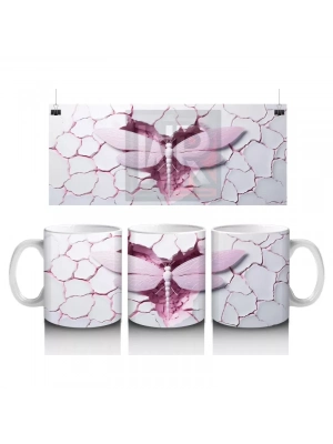 Çatlak Arka Planlı Pembe Kanatlı Kelebek – Baskılı Kupa