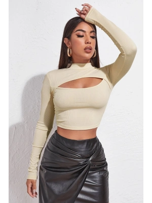 Kadın Ekru Göğüs Dekolteli Uzun Kollu Cut Out Crop Top Bluz