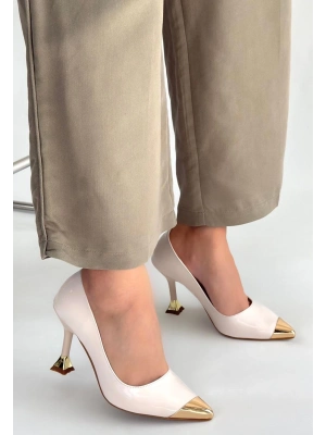 Artem Bej Rugan Topuklu Ayakkabı