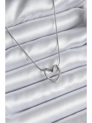 ® 316L Çelik Gümüş Renk Kalp Model Kadın Kolye