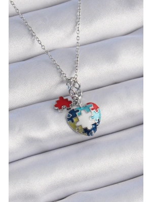 ® 316L Çelik Gümüş Renk Yapboz Motif Kalp Figür Charm Model Kadın Kolye