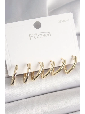 ® 925 Ayar Gümüş Çivi Pirinç Gold Renk Üçgen Model Kadın Küpe Seti