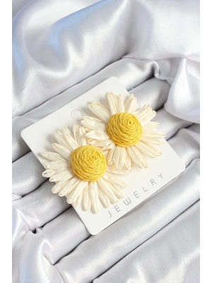 ® Papatya Model Beyaz Ve Sarı Renk Kadın Küpe