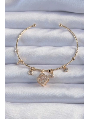 ® Pirinç Altın Renk Zirkon Taşlı Yonca Model Charm Bileklik