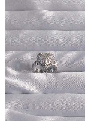 ® Pirinç Ayarlamalı Gümüş Renk Zirkon Taşlı Bombeli Kalp Yüzük