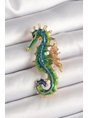 ® Pirinç Gold Renk Yeşil Deniz Atı Model Zirkon Taş Detay Kadın Broş