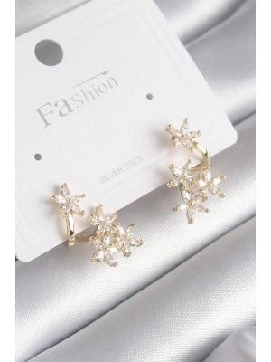 ® Pirinç Gold Renk Zirkon Taşlı Çiçek Tasarım Kadın Küpe