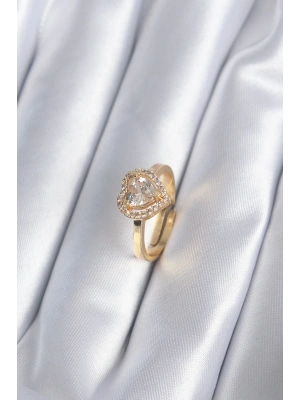 ® Pirinç Gold Renk Zirkon Taşlı Kalp Charm Model Kadın Yüzük