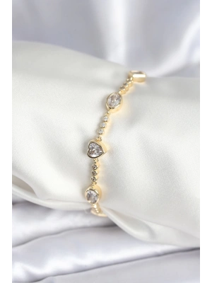 ® Pirinç Gold Renk Zirkon Taşlı Kalpli Model Kadın Bileklik