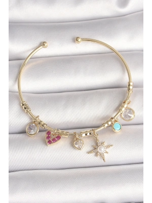 ® Pirinç Gold Renk Zirkon Taşlı Sallantı Kutup Yıldız Figür İnci Detay Charm Kadın Bileklik