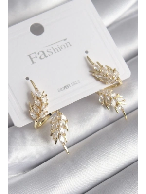 ® Pirinç Gold Renk Zirkon Taşlı Yaprak Model Kadın Küpe