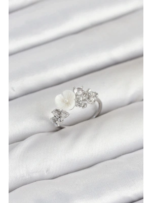 ® Pirinç Gümüş Renk Çiçek Model Zirkon Taşlı Kadın Yüzük