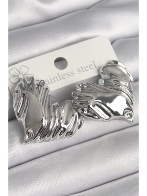 ® Pirinç Gümüş Renk İşlemeli Kalp Model Kadın Küpe