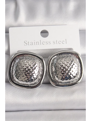 ® Pirinç Gümüş Renk İşlemeli Kare Model Kadın Küpe