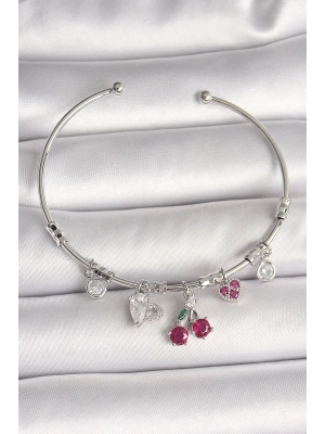 ® Pirinç Gümüş Renk Sallantı Kiraz Figür Kalp Detay Charm Kadın Bileklik